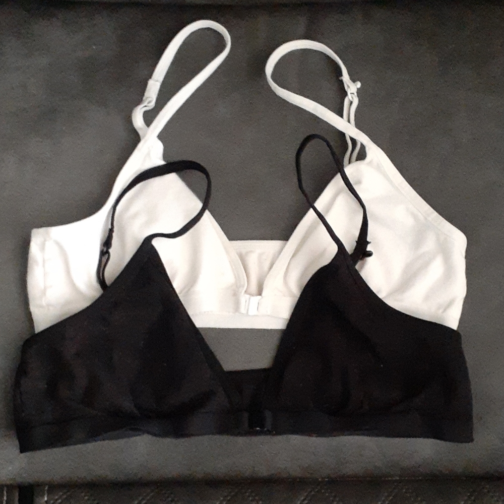 Teen starter bras (2) bundle